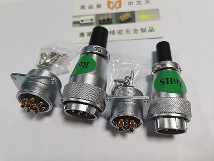 9 pin Gold plated male and female current connector