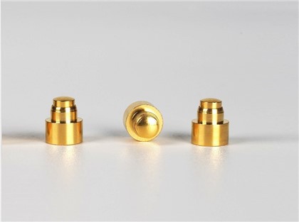 Hochstrom-Pogo-Pins für schnelles Aufladen