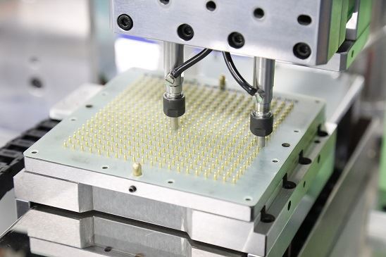 Pogo Pin Produktion und Montagelinie